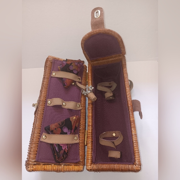 Vintage Wicker Picnic Basket Wine Carrier Bottle Holder Carrying Case w/ Strap - Picture 7 of 11